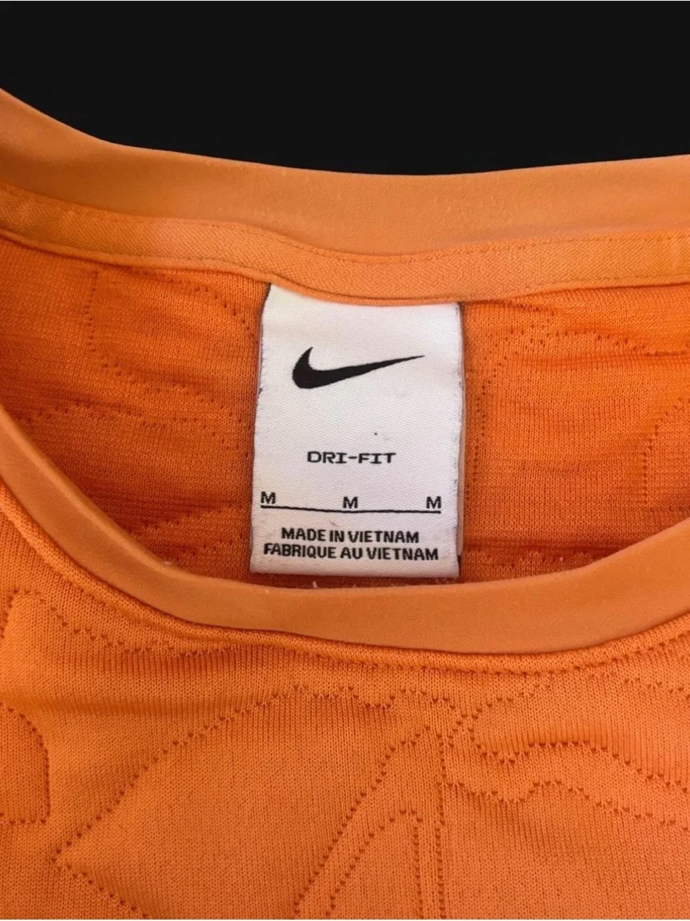 Nike Quilted Long-Sleeve Crew Neck - Coral Orange Size Medium